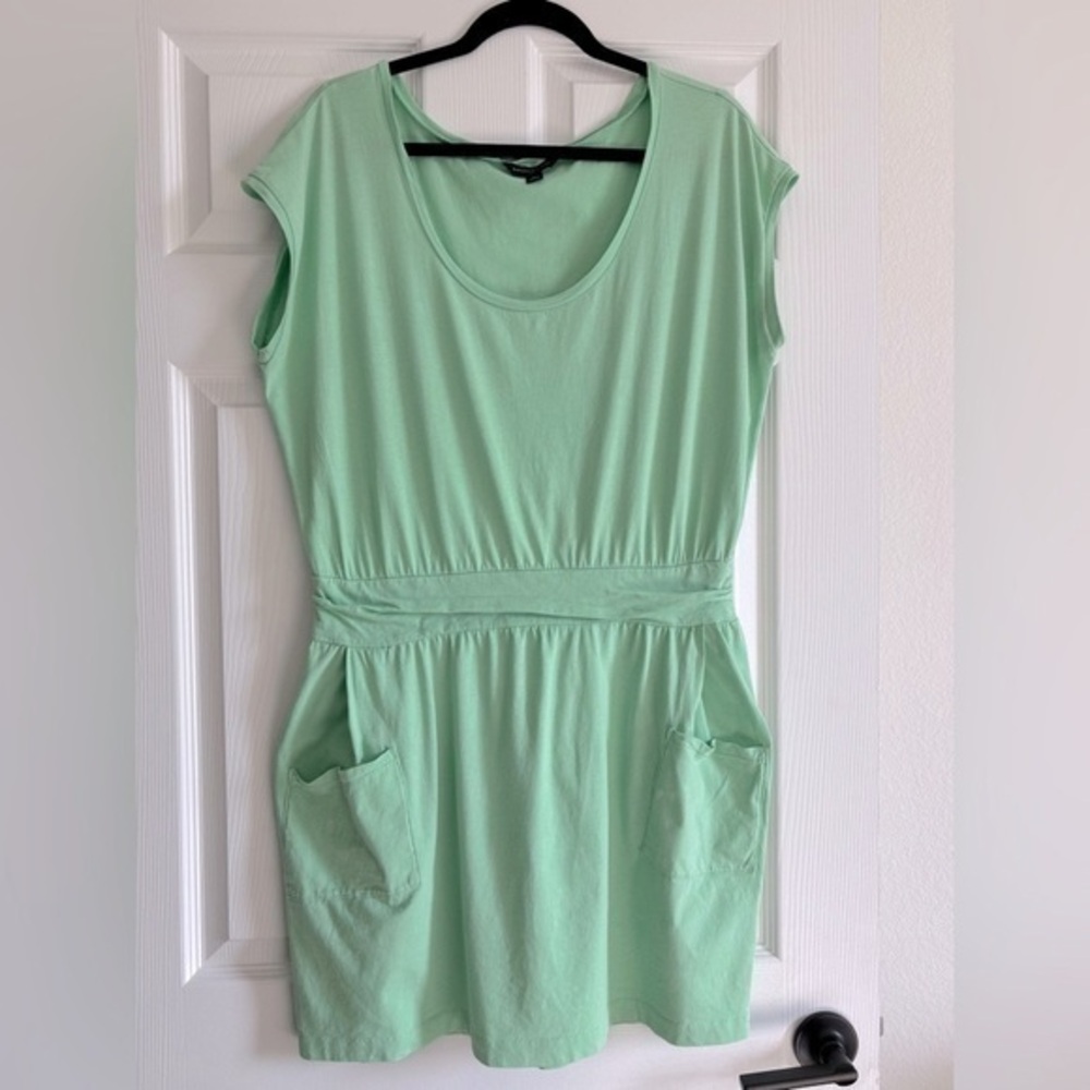 Banana Republic Light Green dress.